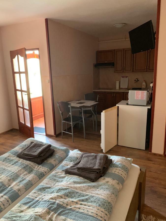 ורבוב Apartmanovy Dom Magda מראה חיצוני תמונה
